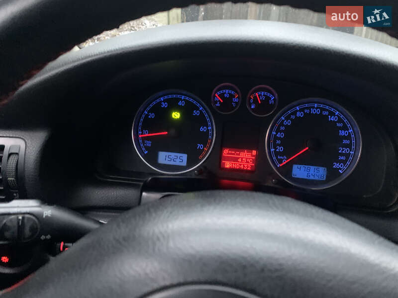 Седан Volkswagen Passat 2002 в Сумах