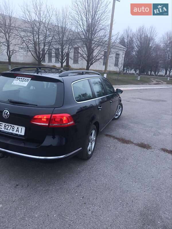 Универсал Volkswagen Passat 2012 в Покровском