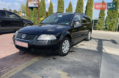 Універсал Volkswagen Passat 2004 в Броварах