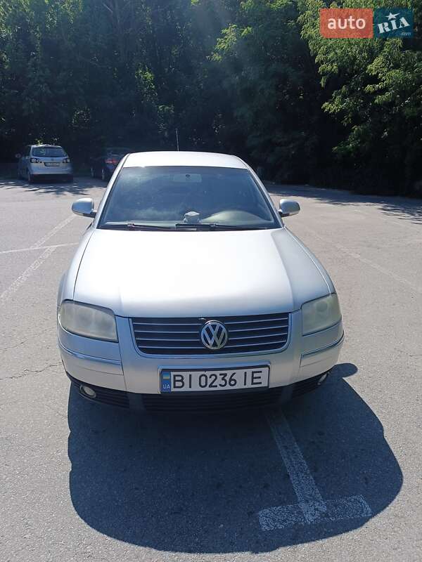 Седан Volkswagen Passat 2005 в 