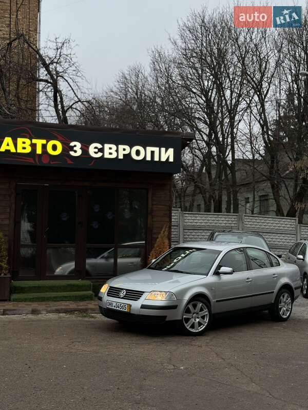 Седан Volkswagen Passat 2001 в Чернигове