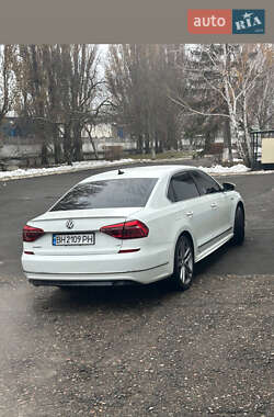 Седан Volkswagen Passat 2016 в 