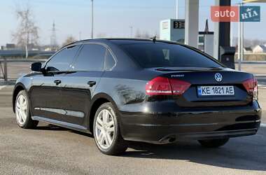 Седан Volkswagen Passat 2014 в Днепре