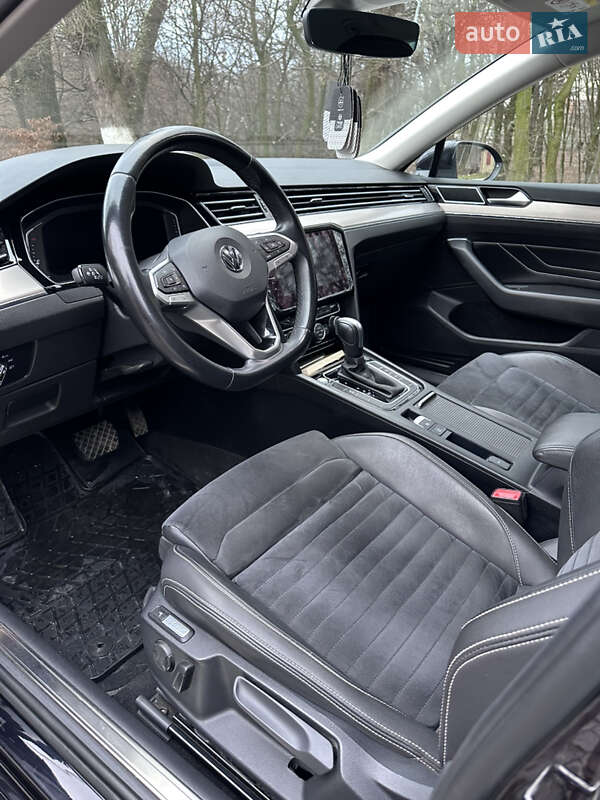Универсал Volkswagen Passat 2019 в Черновцах
