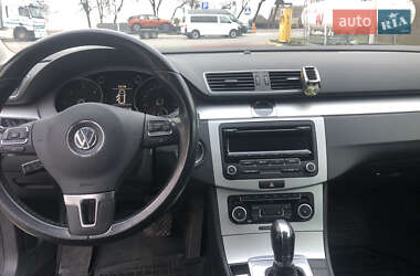 Універсал Volkswagen Passat 2011 в Цумані