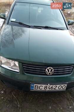 Универсал Volkswagen Passat 2000 в Ходорове