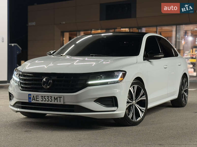 Седан Volkswagen Passat 2021 в Дніпрі