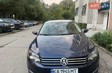 Седан Volkswagen Passat 2012 в 