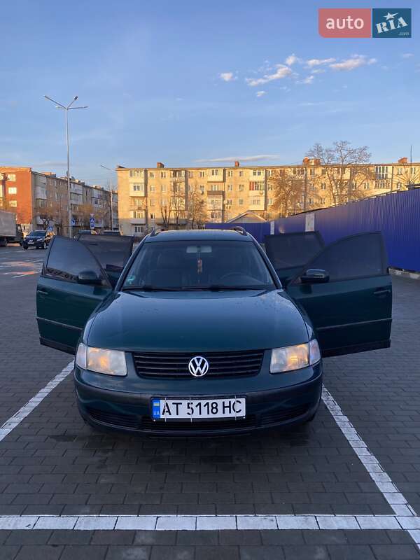 Универсал Volkswagen Passat 1999 в Калуше