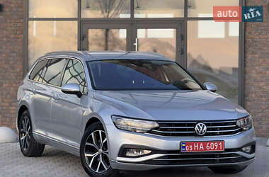 Універсал Volkswagen Passat 2020 в Тернополі