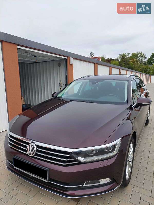 Універсал Volkswagen Passat 2017 в Луцьку