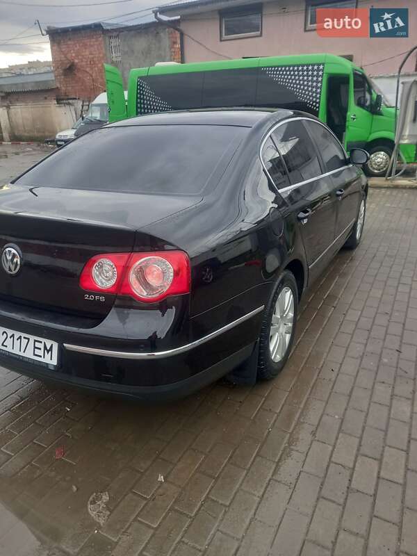 Седан Volkswagen Passat 2006 в Кельменцях