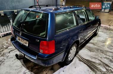 Універсал Volkswagen Passat 2000 в Києві