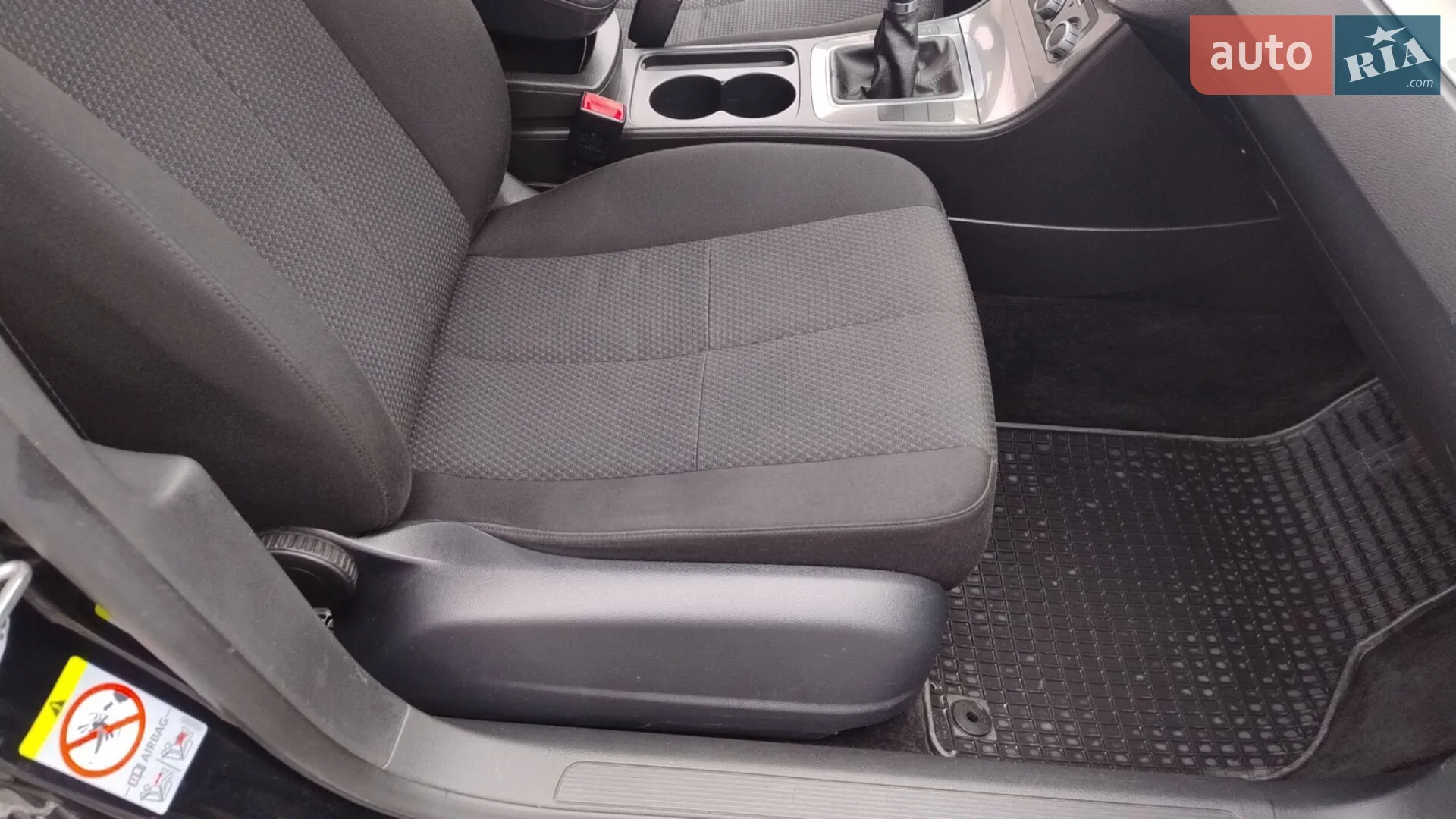 2010 Volkswagen Passat - мініатюра 10
