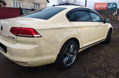 Седан Volkswagen Passat 2015 в Носовке