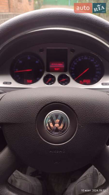 Універсал Volkswagen Passat 2008 в Вінниці