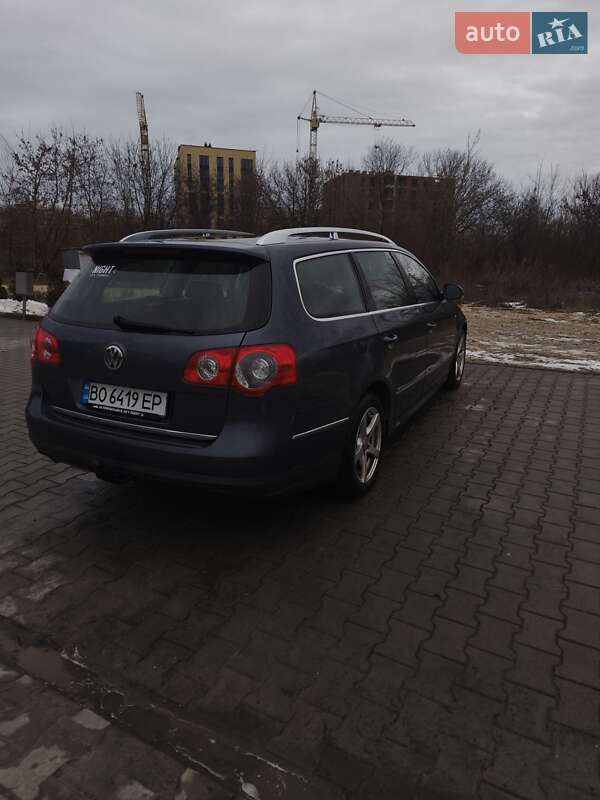 Универсал Volkswagen Passat 2010 в Тернополе