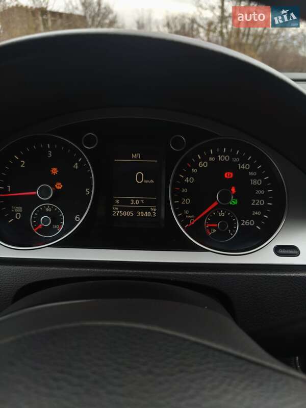 Универсал Volkswagen Passat 2010 в Тернополе