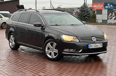 Універсал Volkswagen Passat 2011 в Рівному