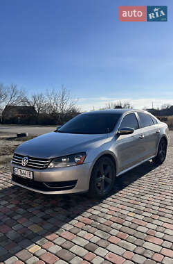 Седан Volkswagen Passat 2012 в Дніпрі