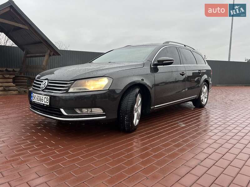 Универсал Volkswagen Passat 2011 в Сарнах