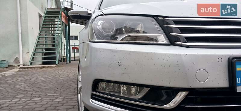 Универсал Volkswagen Passat 2013 в Старом Самборе