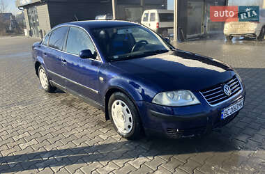 Седан Volkswagen Passat 2001 в Львові