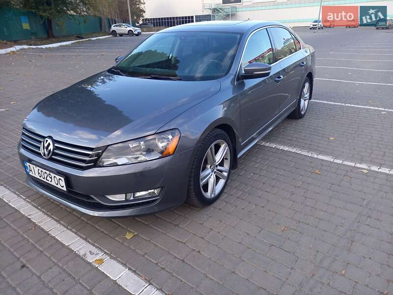 Седан Volkswagen Passat 2015 в Одессе