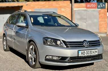 Універсал Volkswagen Passat 2012 в Вінниці