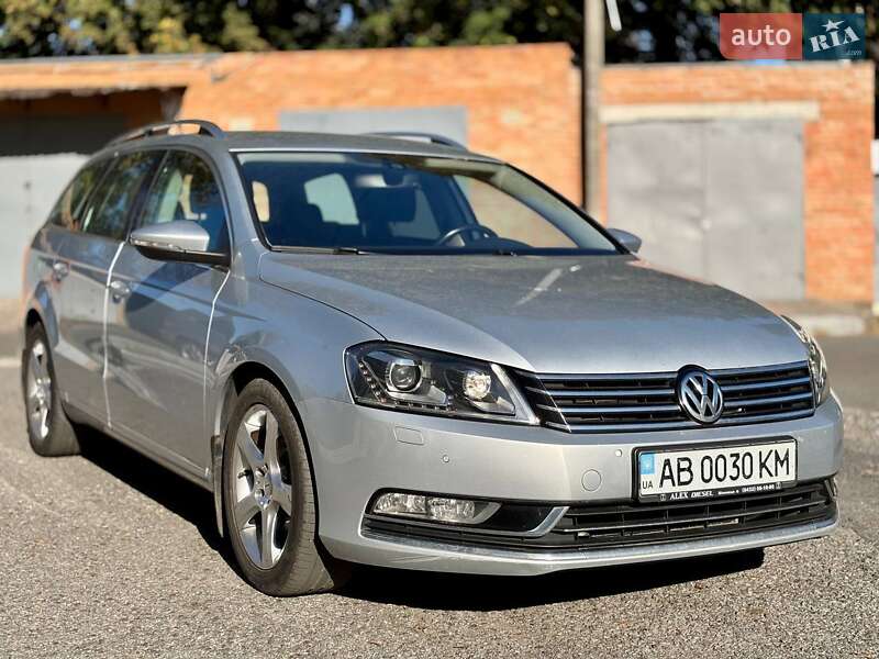 Універсал Volkswagen Passat 2012 в Вінниці