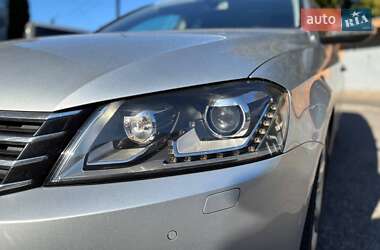 Універсал Volkswagen Passat 2012 в Вінниці