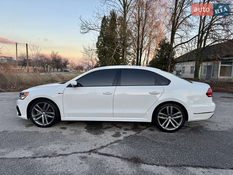 Седан Volkswagen Passat 2018 в Пирятине