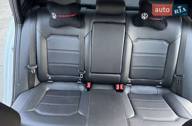 Седан Volkswagen Passat 2018 в Пирятине