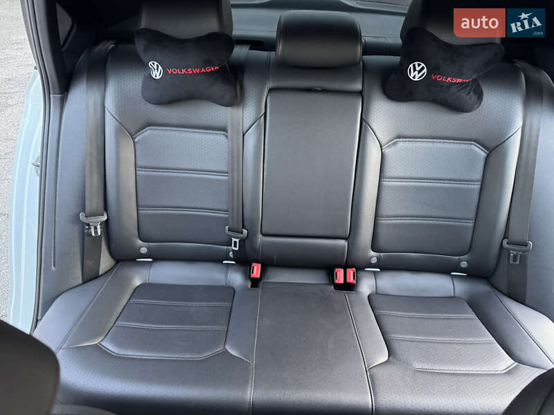 Седан Volkswagen Passat 2018 в Пирятине