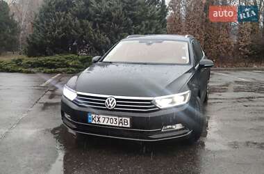 Універсал Volkswagen Passat 2015 в Харкові