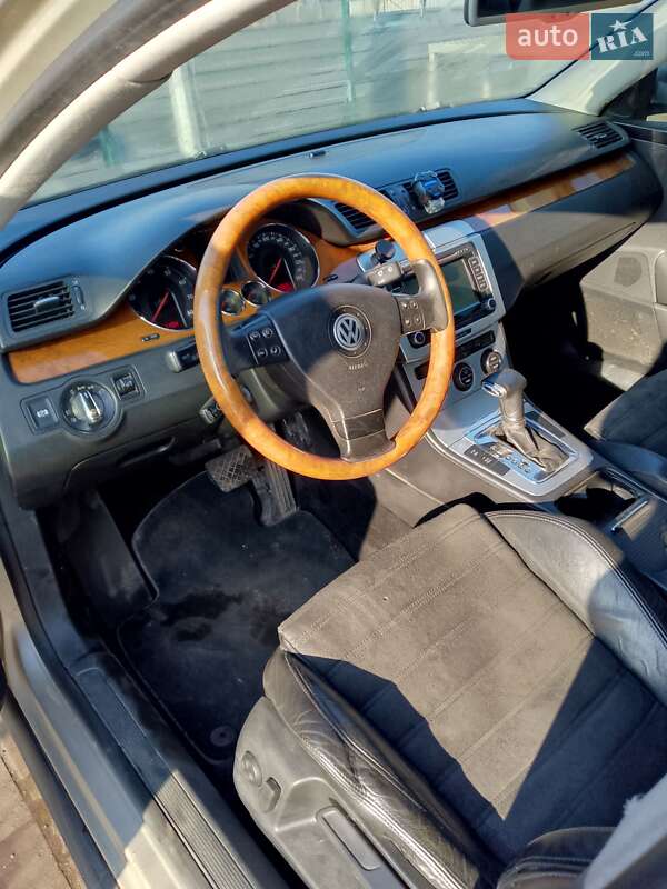 Седан Volkswagen Passat 2007 в Кривом Роге