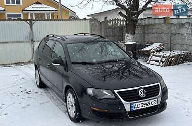 Універсал Volkswagen Passat 2006 в Луцьку