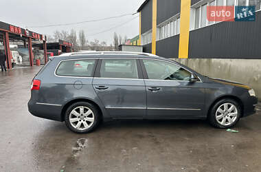 Универсал Volkswagen Passat 2010 в 