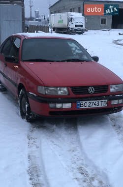 Седан Volkswagen Passat 1994 в Львові