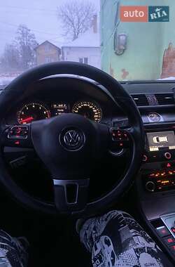 Універсал Volkswagen Passat 2011 в Городку