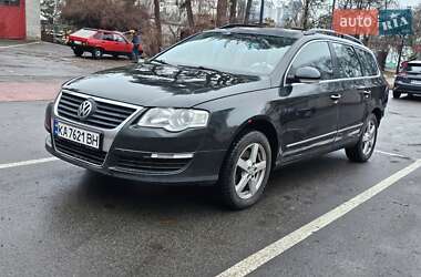 Універсал Volkswagen Passat 2006 в Києві