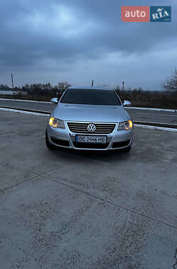 Седан Volkswagen Passat 2005 в Новій Одесі