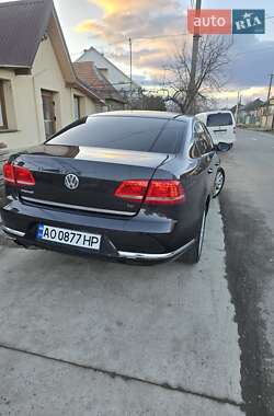 Седан Volkswagen Passat 2011 в 