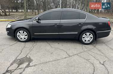 Седан Volkswagen Passat 2007 в Кременчуці