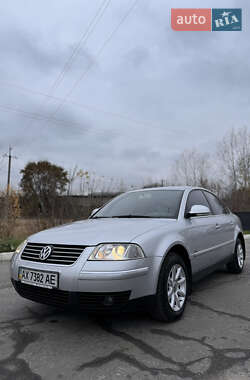 Седан Volkswagen Passat 2005 в Харкові