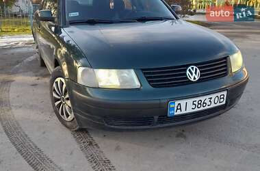 Седан Volkswagen Passat 1998 в Коломиї