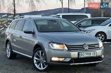 Універсал Volkswagen Passat 2014 в Хусті