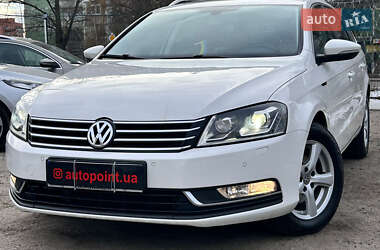 Універсал Volkswagen Passat 2012 в Сумах