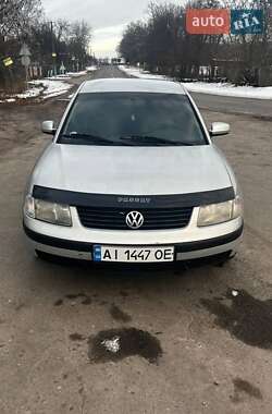 Седан Volkswagen Passat 1998 в Белой Церкви