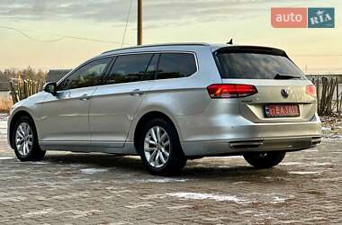 Універсал Volkswagen Passat 2015 в Луцьку